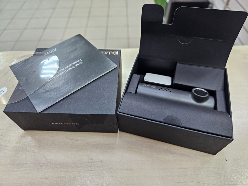Авто аксессуар Авторегистратор Xiaomi 70 mai Dash Cam