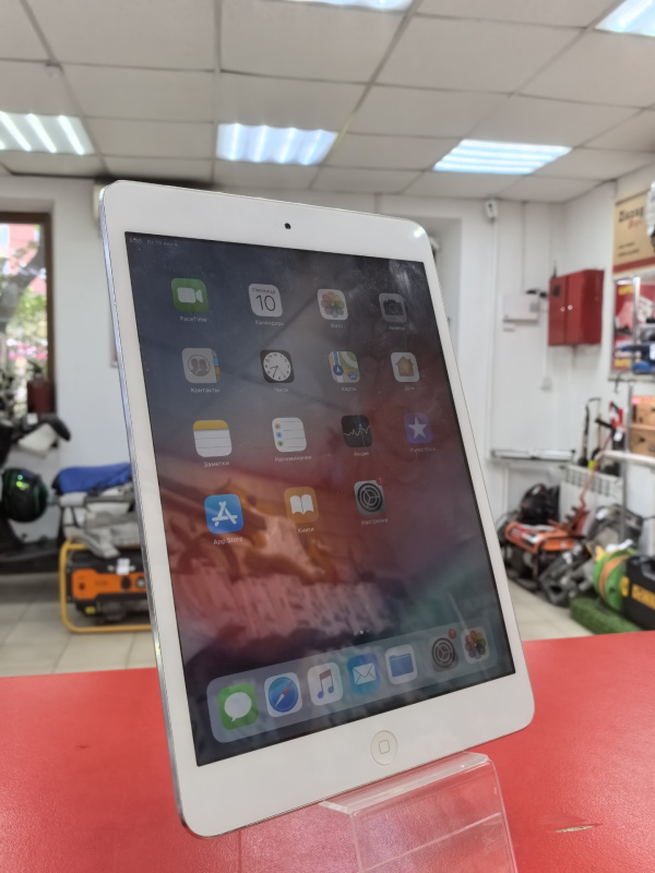 Планшет Apple iPad mini 2