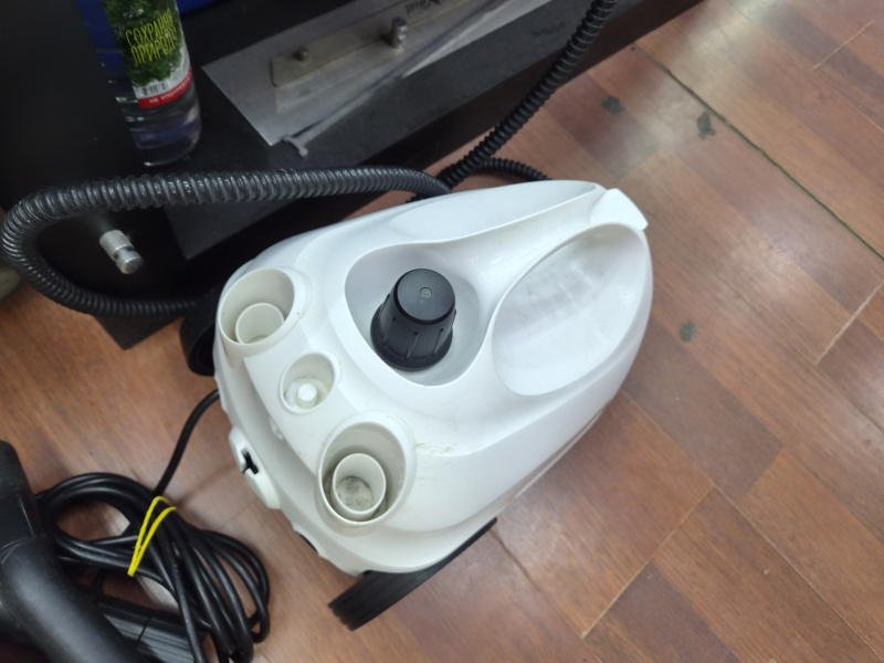 Отпариватель Karcher SC-2