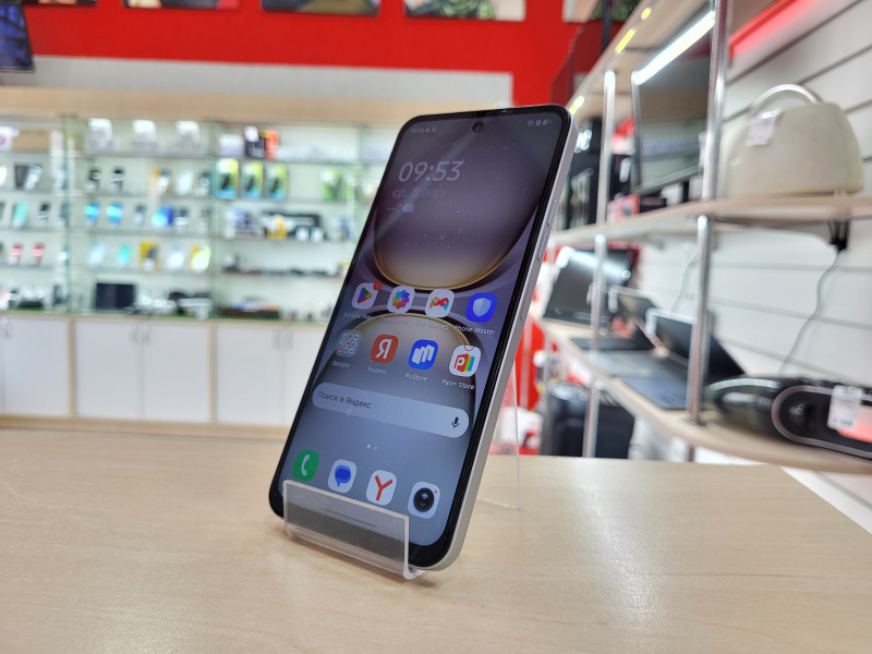 Мобильный телефон Tecno Spark 40с